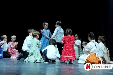 A VMNKK Manó gyermektáncegyüttes múlt heti fellépése újfajta dimenziót adott a kultúra ünnepének (Fotó: Zabos Kasziba Angéla felvétele)