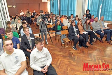 Vajdaság legjobb ifjú informatikusai gyűltek össze a Bolyai TGK-ban (Fotó: Gergely Árpád)