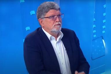 Picula szerint Aleksandar Vučić államfő nem talált módot a tüntetők elégedetlenségének kezelésére (Fotó: Screenshot/YouTube/boom93)