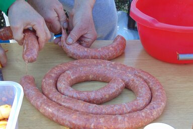 Magyarittabén a kolbásztöltésen van a hangsúly (Fotó: Vidács Hajnalka)