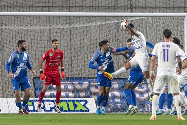 Az Újpest hiába hitegeti szurkolóit, egyelőre távolinak tűnik a formajavulás (Fotó: MTI)