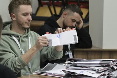 Nem egész százszázalékos feldolgozottság alapján a Szerb Lista a szavazatok 3,88 (Fotó: Beta)