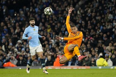 Mbappé első találatának pillanatában (Fotó: Beta/AP)