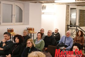 Jókai Mór születésének 200. évfordulójáról emlékeztek meg a szabadkai Szekeres László Alapítványban