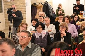 Jókai Mór születésének 200. évfordulójáról emlékeztek meg a szabadkai Szekeres László Alapítványban