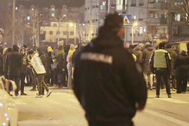 A novi pazari tüntetés során gázolásos incidens következtében megsérült egy egyetemista (Fotó: Beta)