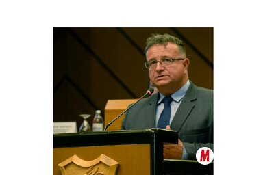 Kiss Gyula: A politizálást a városi képviselő-testületben kell végbevinni (Fotó: Ótos András felvétele)