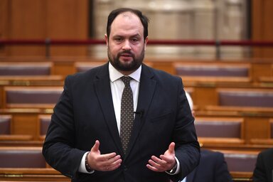 Nacsa Lőrinc felszólalt a parlamentben (Fotó: MTI)