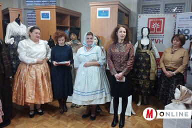 A kiállításról Kormányos Katona Gyöngyi szólt (Lukács Melinda felvétele)