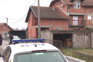 A gyermekeket ebben a brčkói házban tartották fogva (Képernyőfelvétel/N1)