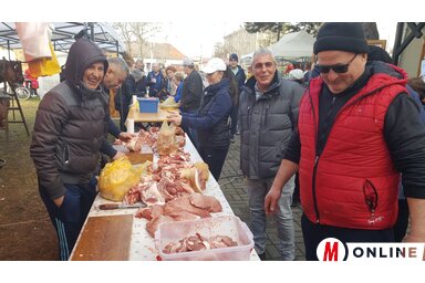 A jó hagulat a disznótorok velejárója (Fotó: BJK)