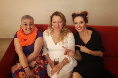 Pesitz Mónika, Topolcsányi Laura és Szorcsik Kriszta (Fotó: Bregyán Sára