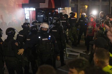A Belügyminisztérium szerint a blokád résztvevői támadták meg a csendőröket (Fotó: Beta)
