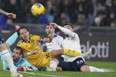 Florian Thauvin (középen) motiváltságára nem lehetett panasz (Fotó: Beta/AP)