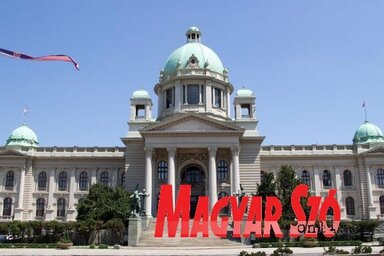 A parlament hétfőig zárva tart (Fotó: Miklós Hajnalka felvétele)