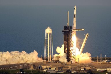 A Nemzetközi Űrállomásra indul a SpaceX Falcon 9 típusú rakétája (Fotó: abcnews.go.com)