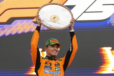 Lando Norris első futamgyőzelmét ünnepelhette a szezonnyitón (Fotó: Beta/AP)