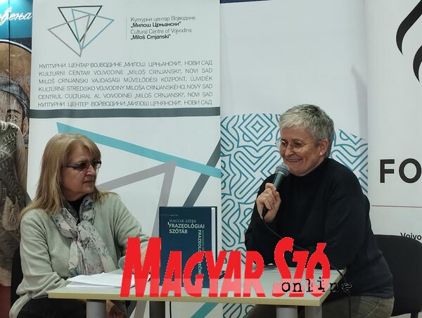 A Magyar–szerb frazeológiai szótár ismertetőjén (Zabos Kasziba Angéla) A Magyar–szerb frazeológiai szótár ismertetőjén (Zabos Kasziba Angéla)