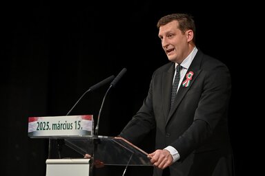 Govor Mikloša Panjija na centralnoj svečanosti SVM-a povodom obeležavanja 15. marta (fotografija Edvarda Molnara)