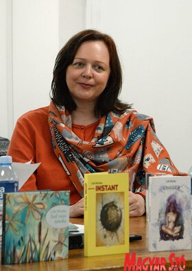 Csík Mónika könyvbemutató Újvidék