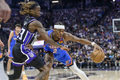 Gilgeous-Alexander (jobbról) 32 ponttal járult hozzá a Thunder sikeréhez (Fotó: Beta/AP)