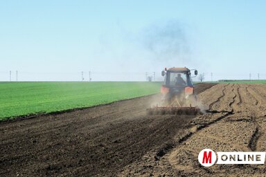 A tavaszi növénykultúrák, kapásnövények vetésére készülnek a gazdálkodók, ha az időjárás engedi (Tóth Péter)