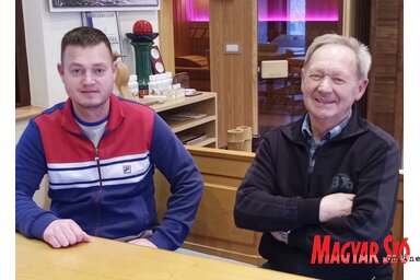 Az Enterijer Balaž mozgatórugói: Balázs Csaba és édesapja, Balázs László (Garbac Sarolta felvétele)
