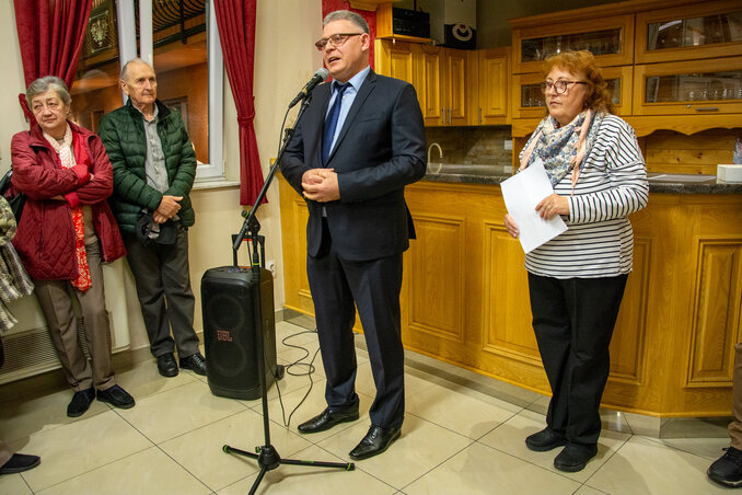 Szlákó József, a Kaszinó elnöke köszöntötte a jelenlévőket (Fotó: Kőműves Zoltán) Szlákó József, a Kaszinó elnöke köszöntötte a jelenlévőket (Fotó: Kőműves Zoltán)