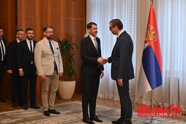 Dr. Pásztor Bálint a VMSZ pozícióit illetően rámutatott, a párt továbbra is a korábban megfogalmazott program megvalósításáért száll síkra (Fotó: Ótos András felvétele)