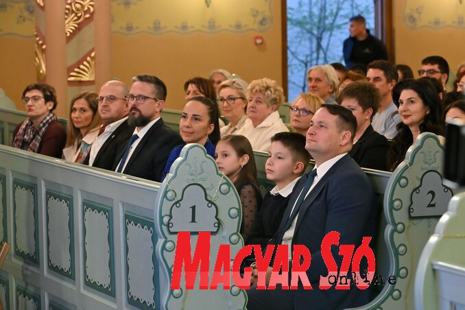 Telt ház a szabadkai zsinagógában (Fotó: Molnár Edvárd felvétele) Telt ház a szabadkai zsinagógában (Fotó: Molnár Edvárd felvétele)