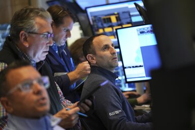 Az átmeneti vámstop a részvényárakra is kedvezően hatott. A felvétel a New York-i tőzsdén készült (Fotó: AP via Beta)