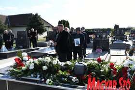 Domonkos István hamvainak elhelyezése Bácsfeketehegyen