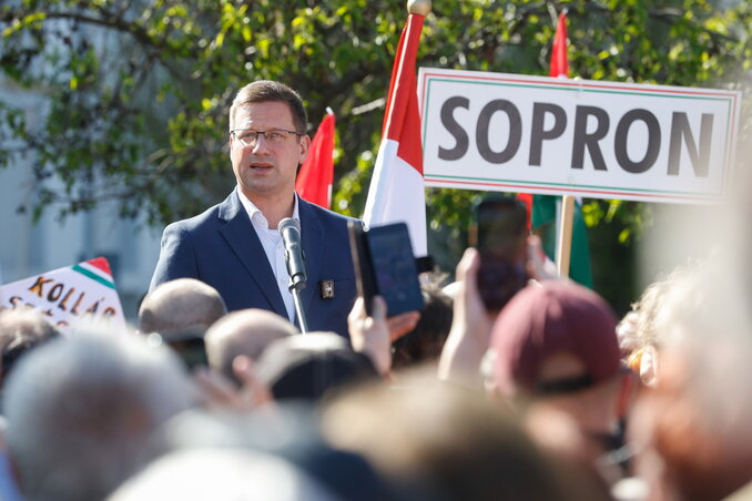 Gulyás Gergely miniszter: Brüsszel magyarellenes kormányt akar (Fotó: MTI)