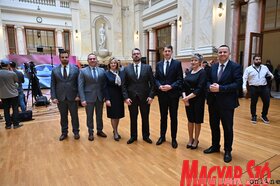 Szerb parlament skupstina Macut