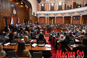 Szerb parlament skupstina Macut