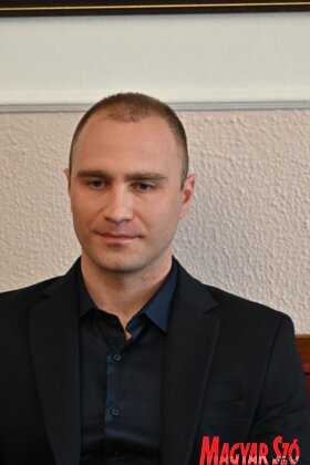 Juhász Bálint fogadta Antalovics Pétert, a Forum Könyvkiadó Intézet igazgatóját