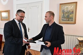 Juhász Bálint fogadta Antalovics Pétert, a Forum Könyvkiadó Intézet igazgatóját