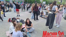 középiskolások tüntetése újvidéken