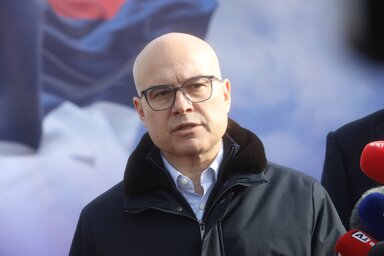 A pártelnök hangsúlyozta, az állam győzni fog a törvénysértők felelősségre vonásával (Fotó: Beta)