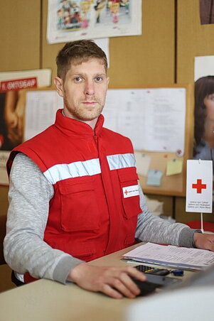 Fontányi Andor, a községi szervezet titkára