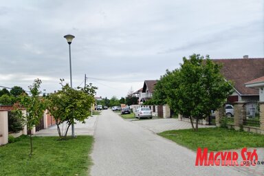 Az utca a Kertváros helyi közösségben található / Patyi Szilárd felvétele