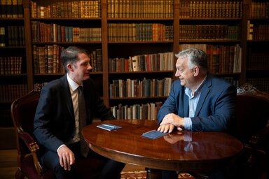 dr. Pásztor Bálint, a Vajdasági Magyar Szövetség elnöke újra egyeztetett a magyar kormányfővel (Fotó: Dr. Pásztor Bálint/Facebook)