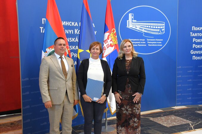 Beata Sabadoš Fodor: Ova podrška predstavlja veliku pomoć za ljude Srbobrana (fotografija Lasla Parackog) Beata Sabadoš Fodor: Ova podrška predstavlja veliku pomoć za ljude Srbobrana (fotografija Lasla Parackog)