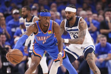 Shai Gilgeous-Alexander (balról) ismét győzelemre vezette az OKC-t (Fotó: Beta/AP)