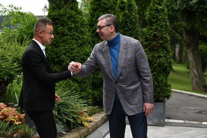 Szijjártó is részt vett a megbeszéléseken (Instagram/buducnostsrbijeav)