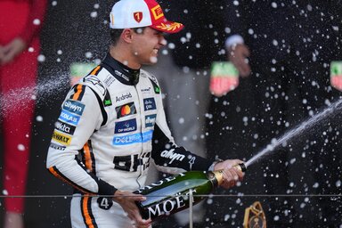 Lando Norris ünnepli győzelmét (Fotó: Beta/AP)