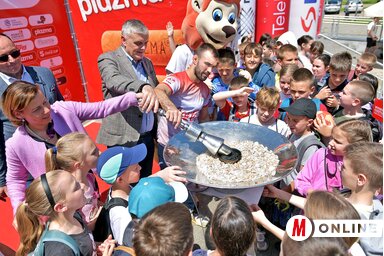 A megnyitó pillanatai, amikor meggyújtották a barátság lángját (Gergely Árpád felvétele)