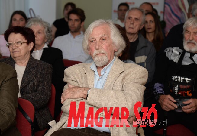 Maurits Ferenc a Forum Könyvkiadó Intézet szerdán megtartott rendezvényén (Dávid Csilla felvétele) Maurits Ferenc a Forum Könyvkiadó Intézet szerdán megtartott rendezvényén (Dávid Csilla felvétele)