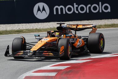 Piastri és a tökéletes ív – a McLaren pilótája hibátlanul uralta a barcelonai kanyarokat (Fotó: Beta/AP)