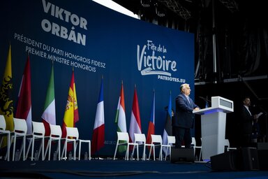 A miniszterelnök azt mondta, Magyarország az Európai Unió fekete báránya, Brüsszel rémálma, az európai hazafiak reménye és a keresztények végvára (Fotó: MTI)